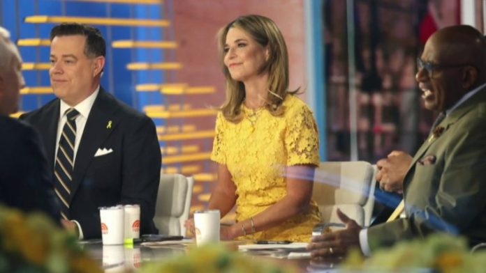 <p id="anchor-b81e91" class="body-graf">Savannah Guthrie returned to the “TODAY” anchor desk Monday, more than two months after her mother disappeared.</p>
<p><button class="styles_subscriptionCTA__LOUeY" id="subscriptionCTA" type="button"></p>
<div class="styles_textWrapper__vxvko">
<p class="styles_text__daaVB styles_textLarge__qlzwu">Subscribe to read this story ad-free </p>
<p class="styles_text__daaVB">Get unlimited access to ad-free articles and exclusive content.</p>
</div>
<p></button></p>
<p id="anchor-2c510e" class="body-graf">“We are so glad you started your week with us, and it is good to be home,” Guthrie said at the start of the show. She wore a bright yellow dress, echoing the yellow ribbons and flowers left at her mother’s home.</p>
<div id="taboolaReadMoreBelow"></div>
<p id="anchor-0d2430" class="body-graf">“TODAY” co-anchor Craig Melvin, wearing a yellow tie, patted Guthrie’s hand and replied: “Yes, it is good to have you at home.”</p>
<p id="anchor-a4850a" class="body-graf">The two anchors then turned to the morning’s top headlines, including an opening segment about the U.S.-Israeli war with Iran. “Well, here we go, ready or not,” Guthrie said. “Let’s do the news.”</p>
<figure class="styles_inlineImage__FvnTh styles_medium__MEKii" id="anchor-3b8255"><picture class="styles_image__i32F7" data-testid="picture" data-flavor="fit" data-original-height="1080" data-original-width="1920"><source media="(min-width: 1000px)" srcset="https://media-cldnry.s-nbcnews.com/image/upload/t_fit-560w,f_avif,q_auto:eco,dpr_2/rockcms/2026-04/260406-savannah-guthrie-mn-0905-61f907.jpg 2x, https://media-cldnry.s-nbcnews.com/image/upload/t_fit-560w,f_auto,q_auto:best/rockcms/2026-04/260406-savannah-guthrie-mn-0905-61f907.jpg 1x"><source media="(min-width: 320px)" srcset="https://media-cldnry.s-nbcnews.com/image/upload/t_fit-760w,f_avif,q_auto:eco,dpr_2/rockcms/2026-04/260406-savannah-guthrie-mn-0905-61f907.jpg 2x, https://media-cldnry.s-nbcnews.com/image/upload/t_fit-760w,f_auto,q_auto:best/rockcms/2026-04/260406-savannah-guthrie-mn-0905-61f907.jpg 1x"></picture><figcaption class="caption styles_caption__TCewG" data-testid="caption"><span class="caption__container" data-testid="caption__container">Savannah Guthrie on Monday’s “TODAY.”</span><span class="caption__source" data-testid="caption__source">TODAY</span></figcaption></figure>
<p id="anchor-826763" class="body-graf">Guthrie, who has co-anchored “TODAY” since 2012, stepped away from her role in early February after Nancy Guthrie, 84, went missing from her home near Tucson, Arizona. Authorities have described the case as a possible kidnapping or abduction. </p>
<p id="anchor-7771fd" class="body-graf">Guthrie told Hoda Kotb last month that she believed returning to the “TODAY” anchor desk is “part of my purpose right now,” even though it was difficult to imagine going back to a workplace she associates with “joy and lightness.”</p>
<p id="anchor-48f9c1" class="body-graf">“I can’t come back and try to be something that I’m not. But I can’t not come back because it’s my family,” Guthrie said in the interview, her first since the start of the ordeal. “I don’t know if I can do it. I don’t know if I’ll belong anymore, but I would like to try.”</p>
<figure class="styles_inlineImage__FvnTh styles_medium__MEKii styles_portrait__NEQhG" id="anchor-05858f"><picture class="styles_image__i32F7" data-testid="picture" data-flavor="fit" data-original-height="1801" data-original-width="1800"><source media="(min-width: 1000px)" srcset="https://media-cldnry.s-nbcnews.com/image/upload/t_fit-560w,f_avif,q_auto:eco,dpr_2/rockcms/2026-04/260406-savannah-guthrie-plaza-mn-1130-9528db.jpg 2x, https://media-cldnry.s-nbcnews.com/image/upload/t_fit-560w,f_auto,q_auto:best/rockcms/2026-04/260406-savannah-guthrie-plaza-mn-1130-9528db.jpg 1x"><source media="(min-width: 320px)" srcset="https://media-cldnry.s-nbcnews.com/image/upload/t_fit-760w,f_avif,q_auto:eco,dpr_2/rockcms/2026-04/260406-savannah-guthrie-plaza-mn-1130-9528db.jpg 2x, https://media-cldnry.s-nbcnews.com/image/upload/t_fit-760w,f_auto,q_auto:best/rockcms/2026-04/260406-savannah-guthrie-plaza-mn-1130-9528db.jpg 1x"></picture><figcaption class="caption styles_caption__TCewG" data-testid="caption"><span class="caption__container" data-testid="caption__container">Savannah Guthrie greets fans Monday in Rockefeller Plaza.</span><span class="caption__source" data-testid="caption__source">TODAY</span></figcaption></figure>
<p id="anchor-abe15d" class="body-graf">In the second hour of Monday’s show, Guthrie greeted “TODAY” fans gathered outside on Rockefeller Plaza, some wearing yellow pins and holding signs with her mother’s photo. Guthrie fought back tears as she held co-host Jenna Bush Hager’s hand and thanked her supporters for their prayers and letters.</p>
<p id="anchor-8ed0df" class="body-graf">“You guys have been so beautiful,” she said. “I’ve received so many letters, so much kindness to me and my whole family. We feel it. We feel your prayers.”</p>
<figure class="styles_inlineImage__FvnTh styles_medium__MEKii" id="anchor-972d9c"><picture class="styles_image__i32F7" data-testid="picture" data-flavor="fit" data-original-height="1800" data-original-width="1800"><source media="(min-width: 1000px)" srcset="https://media-cldnry.s-nbcnews.com/image/upload/t_fit-560w,f_avif,q_auto:eco,dpr_2/rockcms/2026-04/260406-savannah-guthrie-jenna-hager-bush-mn-1125-143a34.jpg 2x, https://media-cldnry.s-nbcnews.com/image/upload/t_fit-560w,f_auto,q_auto:best/rockcms/2026-04/260406-savannah-guthrie-jenna-hager-bush-mn-1125-143a34.jpg 1x"><source media="(min-width: 320px)" srcset="https://media-cldnry.s-nbcnews.com/image/upload/t_fit-760w,f_avif,q_auto:eco,dpr_2/rockcms/2026-04/260406-savannah-guthrie-jenna-hager-bush-mn-1125-143a34.jpg 2x, https://media-cldnry.s-nbcnews.com/image/upload/t_fit-760w,f_auto,q_auto:best/rockcms/2026-04/260406-savannah-guthrie-jenna-hager-bush-mn-1125-143a34.jpg 1x"></picture><figcaption class="caption styles_caption__TCewG" data-testid="caption"><span class="caption__container" data-testid="caption__container">Savannah Guthrie walks with Jenna Bush Hager outside the “TODAY” studios.</span><span class="caption__source" data-testid="caption__source">TODAY</span></figcaption></figure>
<p id="anchor-3c87c7" class="body-graf">Nancy Guthrie’s family reported her missing around noon Feb. 1 after she did not show up at a friend’s house for virtual church services, according to the Pima County Sheriff’s Office. She was last seen the previous night around 9:45 p.m. after having dinner at her daughter Annie Guthrie’s home, according to authorities.</p>
<p id="anchor-7bf78c" class="body-graf">The investigation into her disappearance gripped the nation and put an intense spotlight on the quiet Catalina Foothills area of Tucson. Authorities have not identified a suspect or motive, though the FBI released chilling doorbell camera video of an armed and masked man outside Nancy Guthrie’s home on the morning she was reported missing.</p>
<p id="anchor-9e99fe" class="body-graf">The bureau described him as a man of average build, 5 feet, 9 inches to 5 feet, 10 inches tall, wearing a black Ozark Trail Hiker Pack 25-liter backpack.</p>
<p id="anchor-1341dc" class="body-graf">Guthrie and her siblings, Camron Guthrie and Annie Guthrie, have provided updates on the case via social media. In emotionally wrenching videos on Instagram, they have thanked members of the public for their prayers and made direct appeals to Nancy Guthrie’s possible abductor.</p>
<p id="anchor-3c4a19" class="body-graf">“Someone knows how to find our mom and bring her home,” Guthrie wrote in the caption to a Feb. 24 video post.</p>
<p id="anchor-991a0e" class="body-graf">The family is offering up to $1 million for information that leads to the 84-year-old’s recovery. The FBI is offering a reward of up to $100,000 for “information leading to the recovery of Nancy Guthrie and/or the arrest and conviction of anyone involved in her disappearance.”</p>
<p id="anchor-3a78cd" class="body-graf">Kotb, a “TODAY” contributor, substituted for Guthrie. In that period, Guthrie withdrew from NBC’s coverage of the Milan Cortina Winter Olympics; Mary Carillo stepped in to co-host the opening ceremony alongside NBC Sports’ Terry Gannon.</p>
<p id="anchor-41c32e" class="body-graf">Guthrie visited the “TODAY” set March 5. In photos taken from outside the studio by a photographer for The Associated Press, Guthrie could be seen wiping tears and embracing her colleagues. The visit was not televised.</p>
<figure class="styles_inlineImage__FvnTh styles_medium__MEKii" id="anchor-49a4b2"><picture class="styles_image__i32F7" data-testid="picture" data-flavor="fit" data-original-height="1667" data-original-width="2500"><source media="(min-width: 1000px)" srcset="https://media-cldnry.s-nbcnews.com/image/upload/t_fit-560w,f_avif,q_auto:eco,dpr_2/rockcms/2026-03/260305-savannah-guthrie-mb-1645-bdb410.jpg 2x, https://media-cldnry.s-nbcnews.com/image/upload/t_fit-560w,f_auto,q_auto:best/rockcms/2026-03/260305-savannah-guthrie-mb-1645-bdb410.jpg 1x"><source media="(min-width: 320px)" srcset="https://media-cldnry.s-nbcnews.com/image/upload/t_fit-760w,f_avif,q_auto:eco,dpr_2/rockcms/2026-03/260305-savannah-guthrie-mb-1645-bdb410.jpg 2x, https://media-cldnry.s-nbcnews.com/image/upload/t_fit-760w,f_auto,q_auto:best/rockcms/2026-03/260305-savannah-guthrie-mb-1645-bdb410.jpg 1x"></picture><figcaption class="caption styles_caption__TCewG" data-testid="caption"><span class="caption__container" data-testid="caption__container">Savannah Guthrie hugs Al Roker during a visit to “TODAY” on March 5.</span><span class="caption__source" data-testid="caption__source">Charles Sykes / Invision / AP</span></figcaption></figure>
<p id="anchor-568130" class="endmark body-graf">“I really wanted to come and see everybody. I just love this beautiful place that we call home, where we get to come and be every day,” Guthrie told Kotb, adding: “When times are hard, you want to be with your family.”</p>
<br>