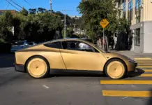 Tesla vs Uber Stock After Robotaxi: TSLA Flat, UBER -6.6%