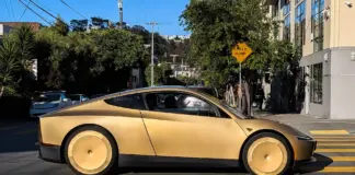 Tesla vs Uber Stock After Robotaxi: TSLA Flat, UBER -6.6%